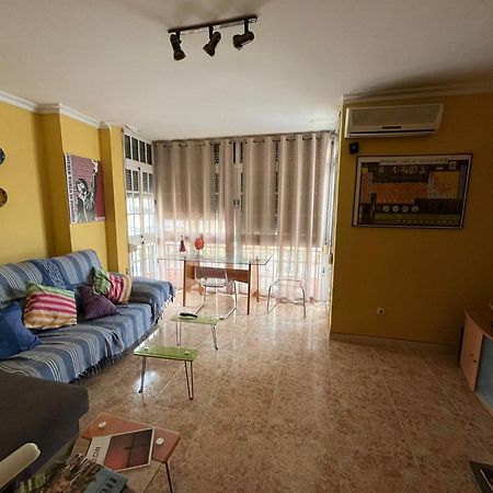 Rooms Tourist Apartment Уэльва Экстерьер фото